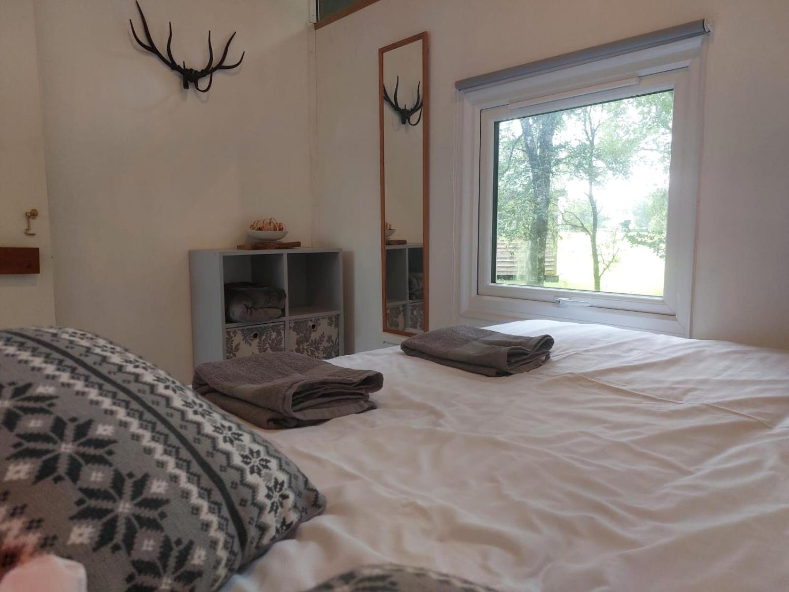 Loch Aweside Forest Cabins Dalavich Pokój zdjęcie