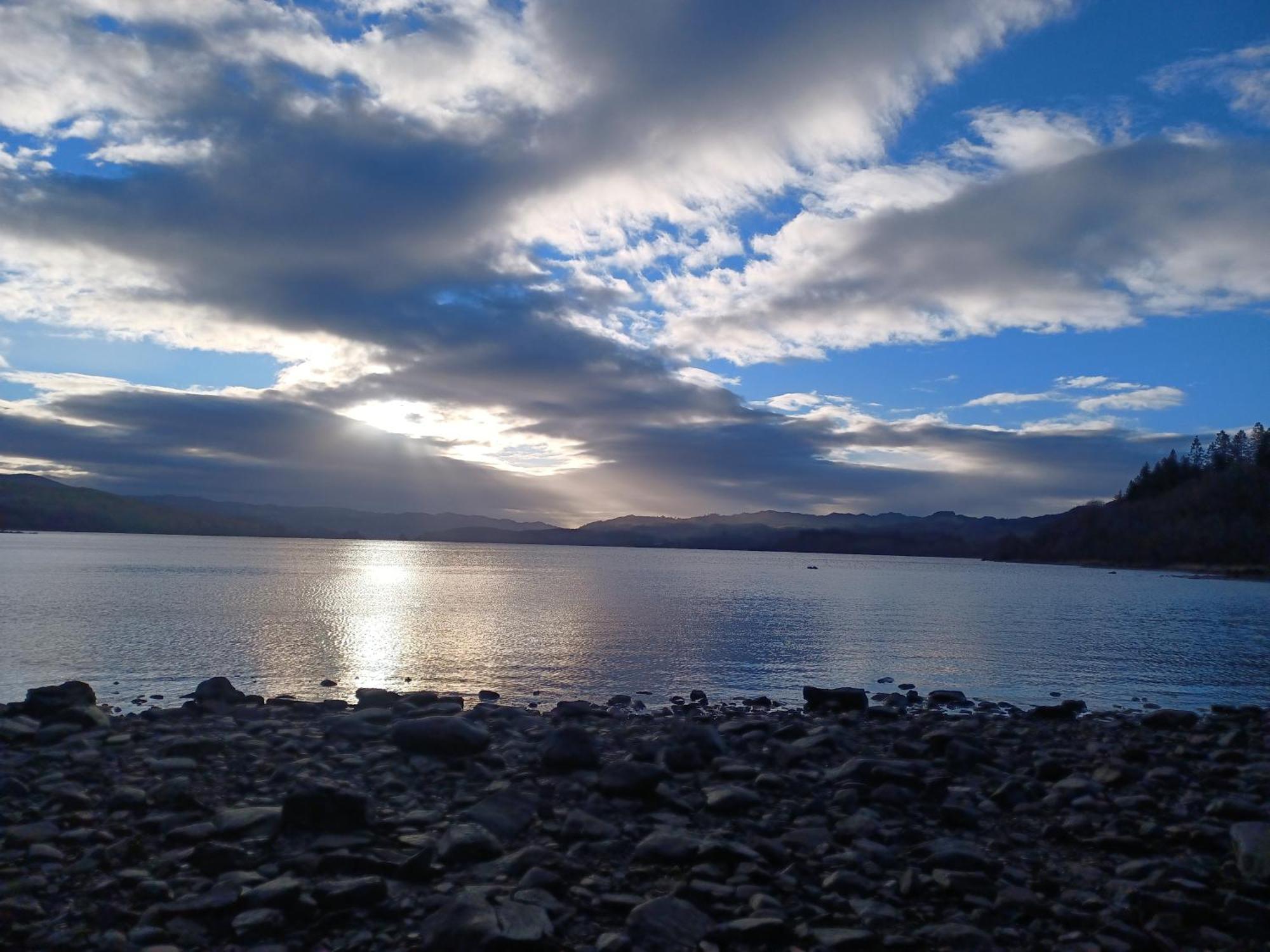 Loch Aweside Forest Cabins Dalavich Pokój zdjęcie