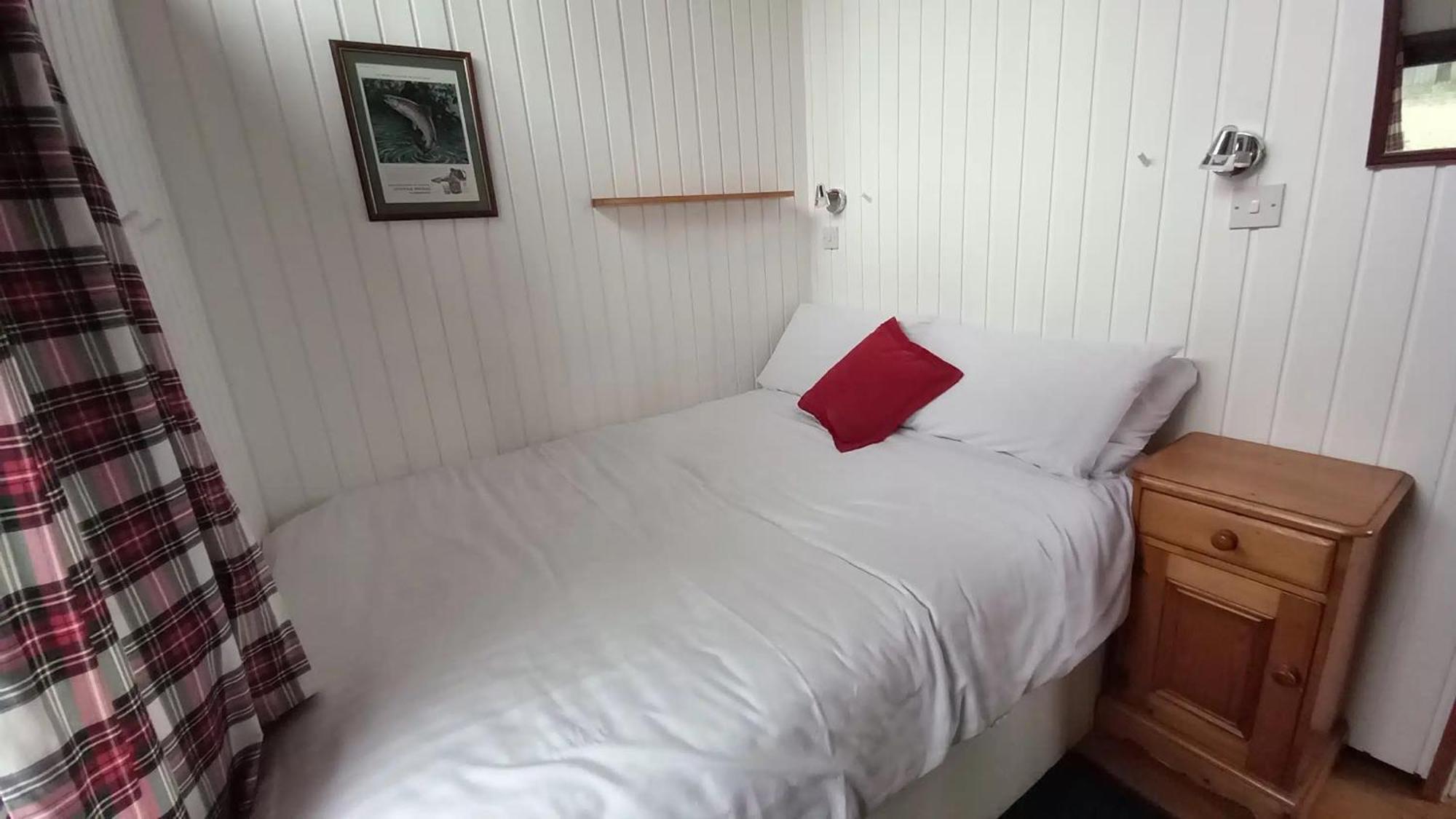 Loch Aweside Forest Cabins Dalavich Pokój zdjęcie